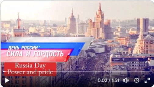 Sila a hrdost a kopec srandy (klikni na zdroj)